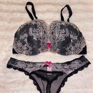 Victoria’s Secret Dream Angels Bra & Panty ✨👙